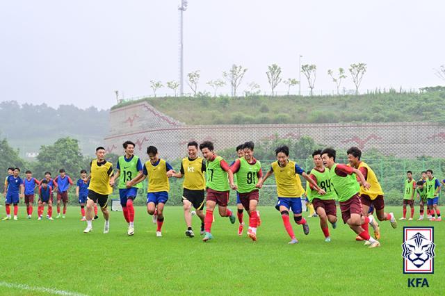 体育平台-U15国少结束韩国拉练 最现实目标仍是亚洲前八