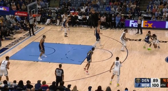 1636551478515098582.gif 8.gif